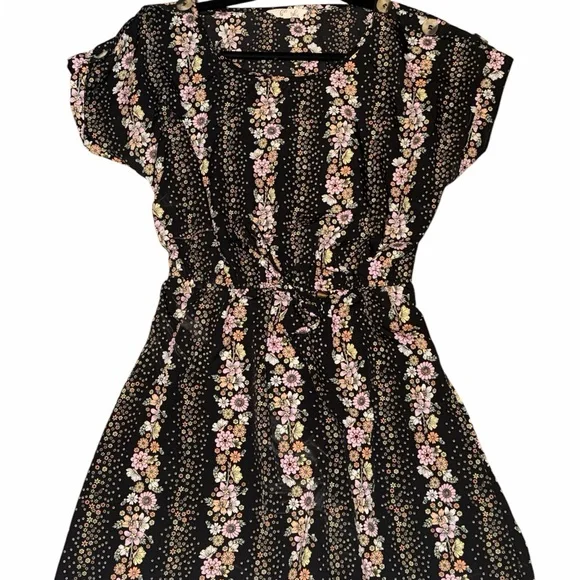 Blush Black Floral Mini Dress - Picture 1 of 3